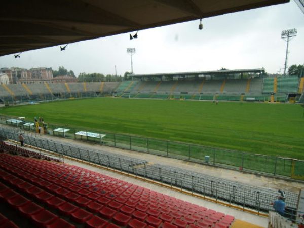 Nadderud Stadion